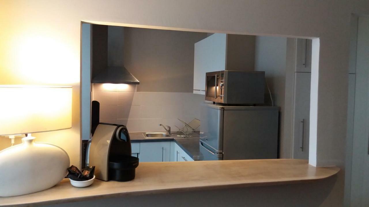 Lesneven Appart Nuitee Eksteriør billede